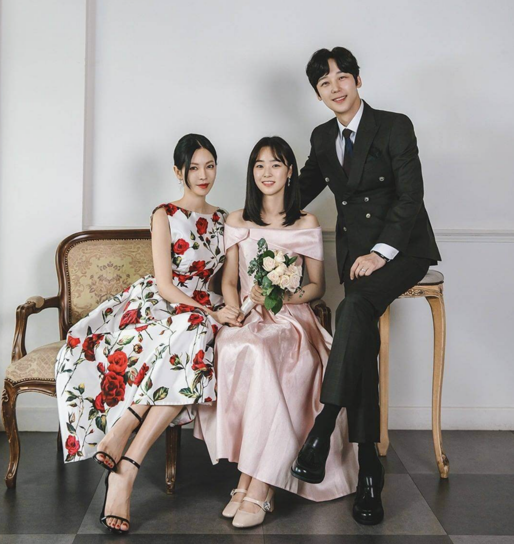 該名女大學生指感受到與其他學生的差距。