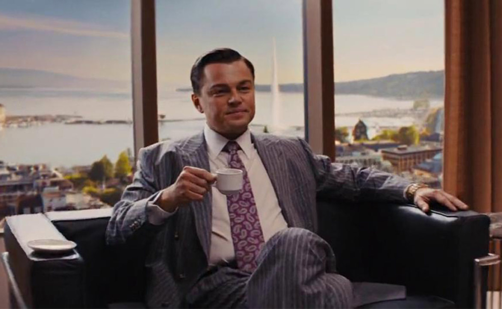 除了固定月薪，工作待遇更寫上「嘴甜一點太太們會打賞更多小費，小費不抽成」。