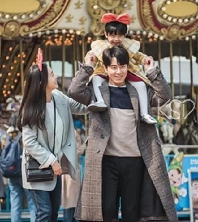 港媽不滿事主未有後期幫她美白。