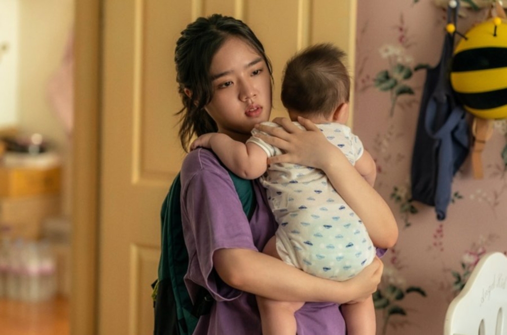 男子希望太太可以控制好小孩，讓小孩不要干擾他休息。