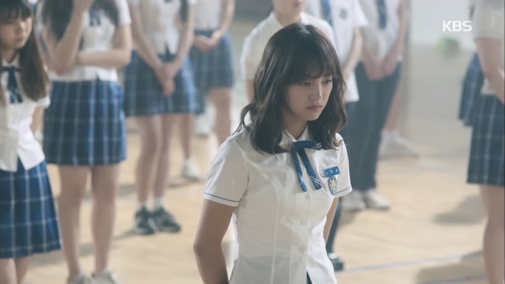 事主指，這位補習老師在當時曾霸凌她。