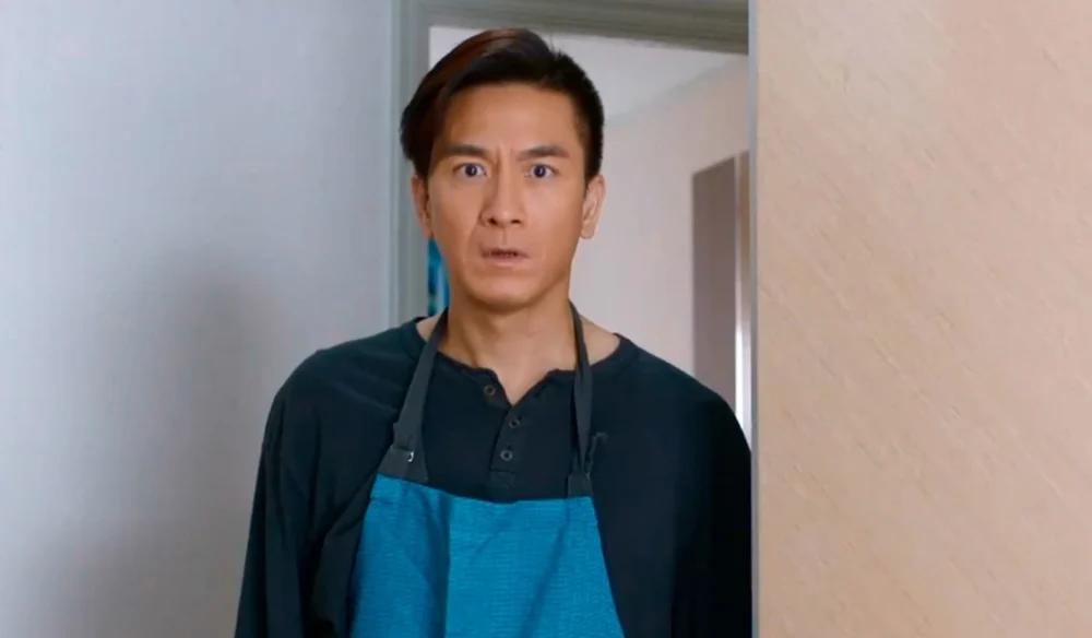 太太後來坦白自己「整張臉都整的,眼睛、鼻子、下巴、嘴唇、臉型全動過」。