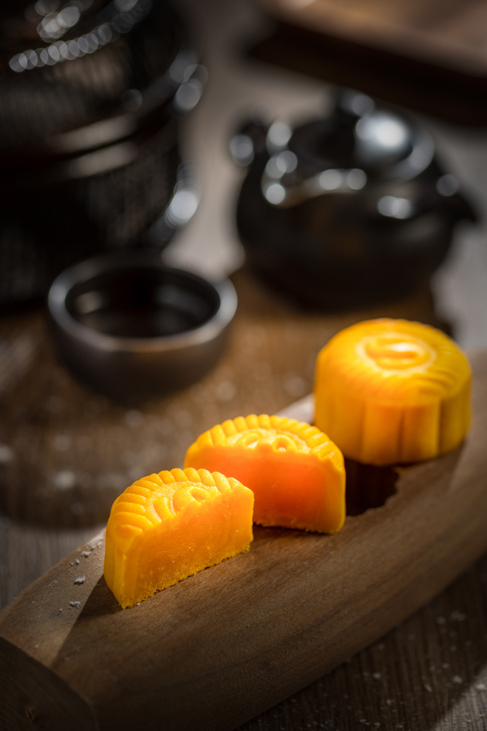 香港喜來登酒店傳統「雙黃白蓮蓉月餅」。