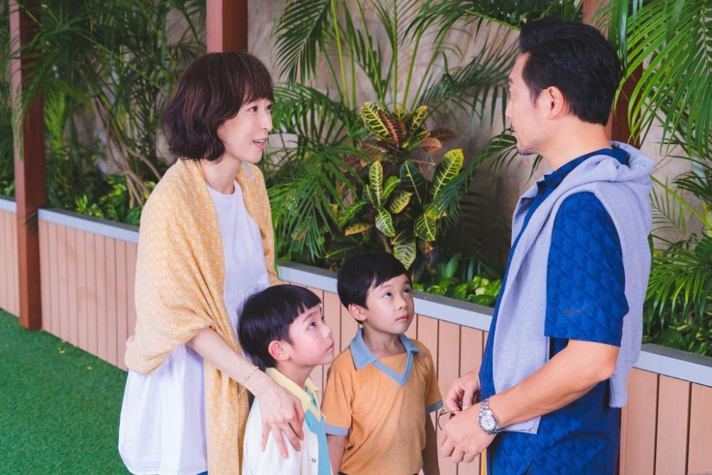 網民指生孩子責任感比錢重要。