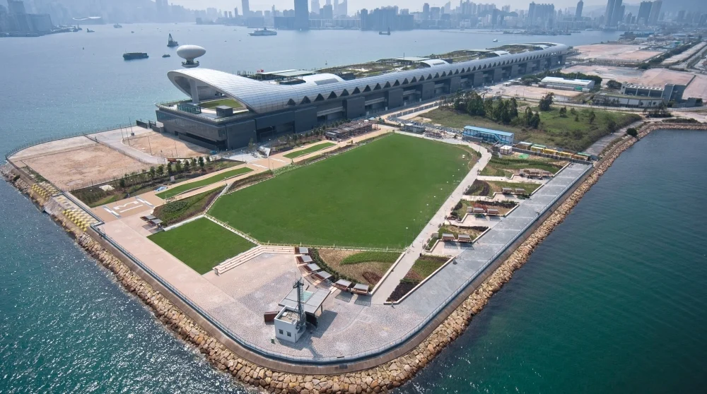 啟德跑道公園位於啟德遊輪碼頭。