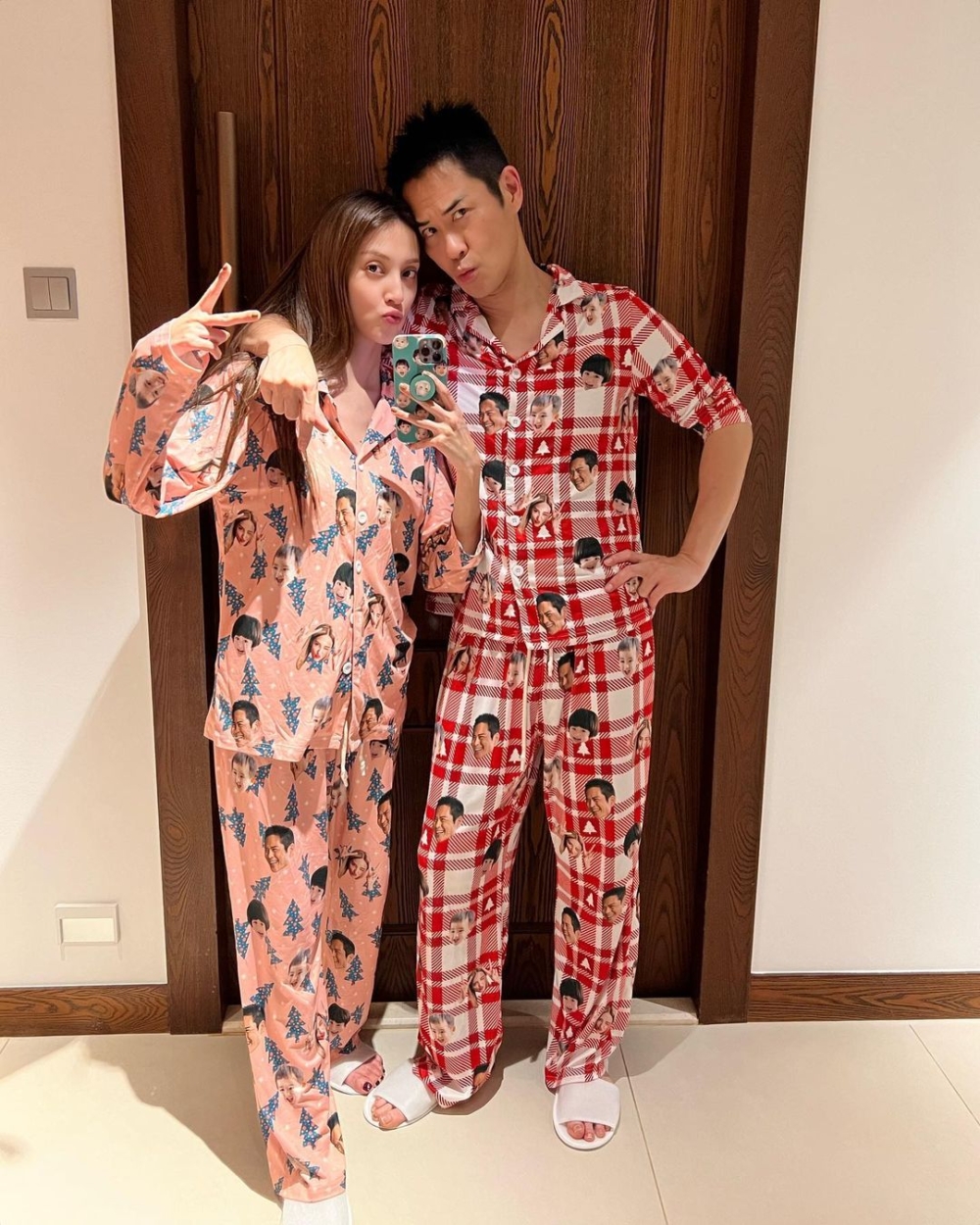 相差22歲的年齡差也體現鄭嘉穎成熟的一面。