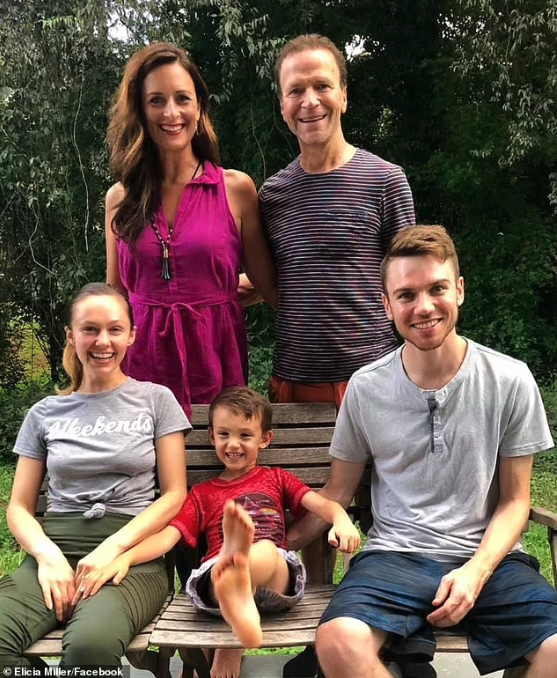 Dylan在10年後創建了家庭，有自己的兒子。