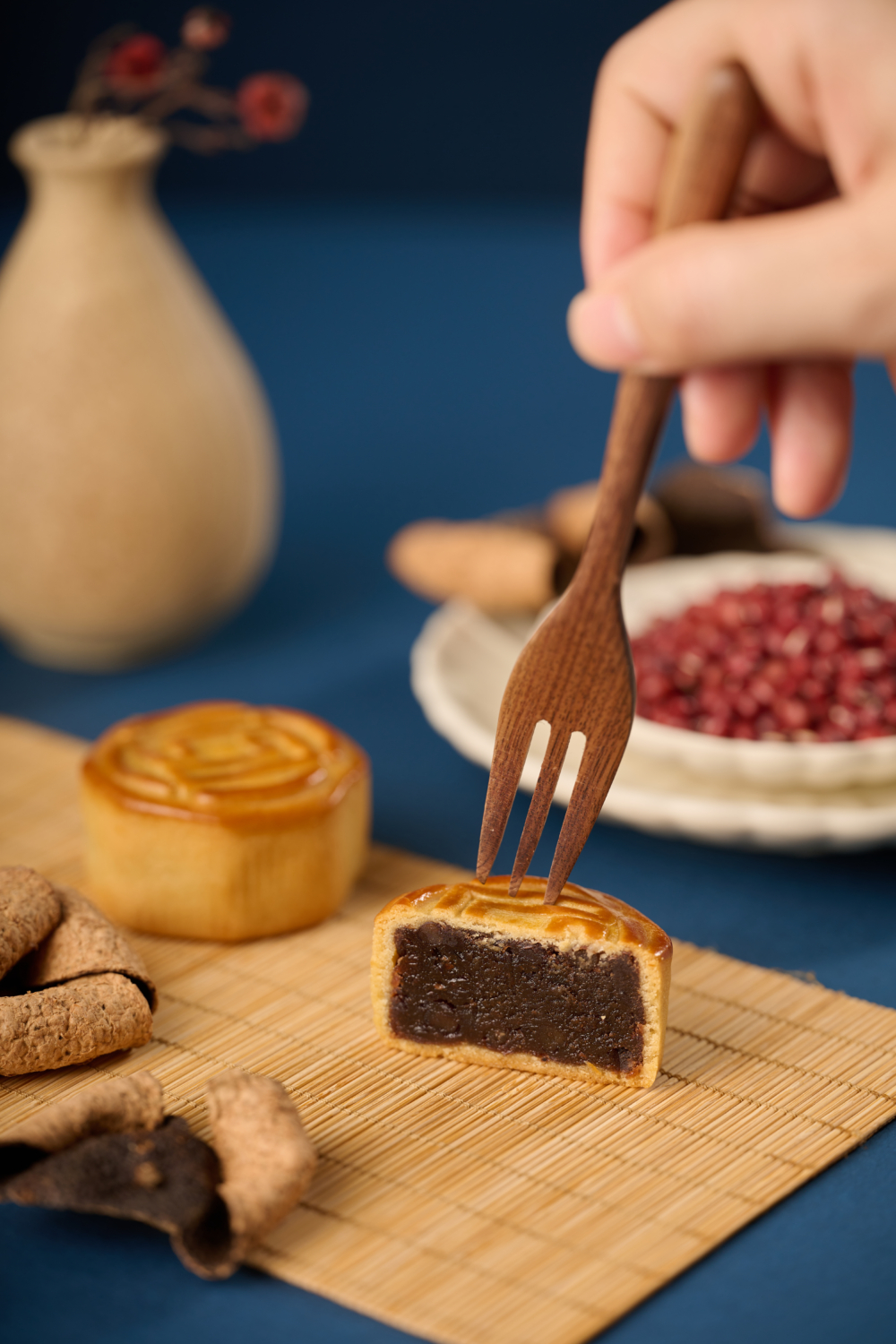 LIFETASTIC陳皮紅豆月餅。