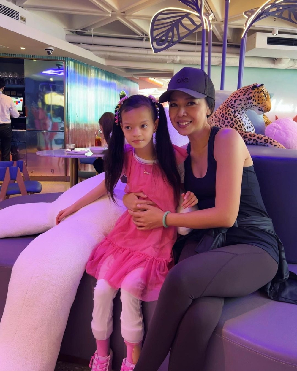 鍾麗淇指Isabella至少2年沒有發作。