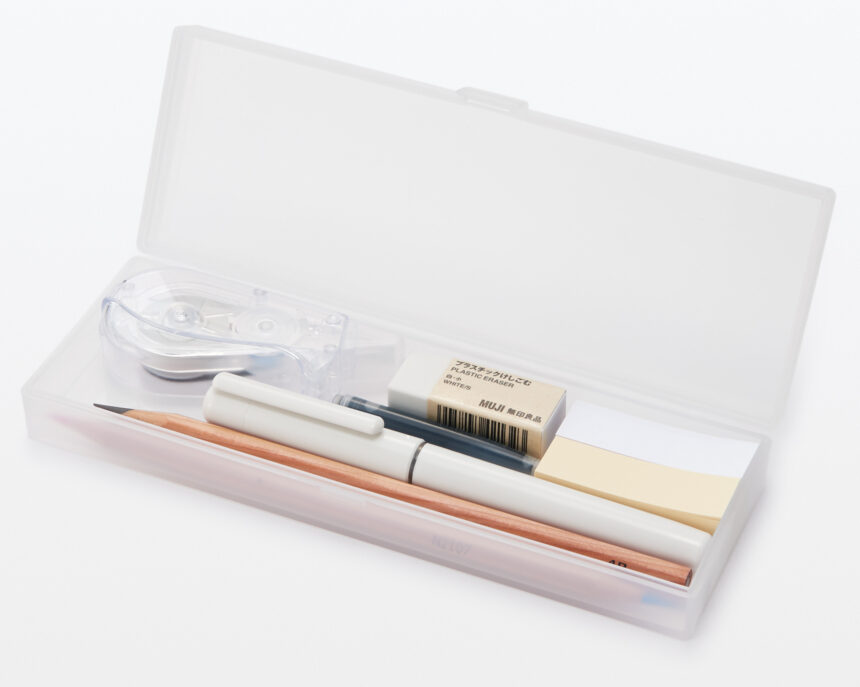 MUJI聚丙烯橫型筆盒