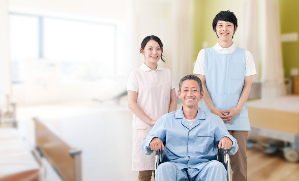 不少樂齡人士主動入住安老院?