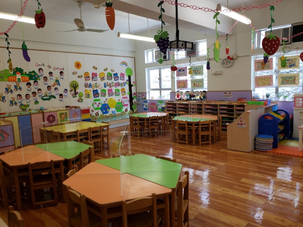 玫瑰崗幼稚園提供多元化活動，教師以有趣活潑授課方式，讓學生從互動中學習