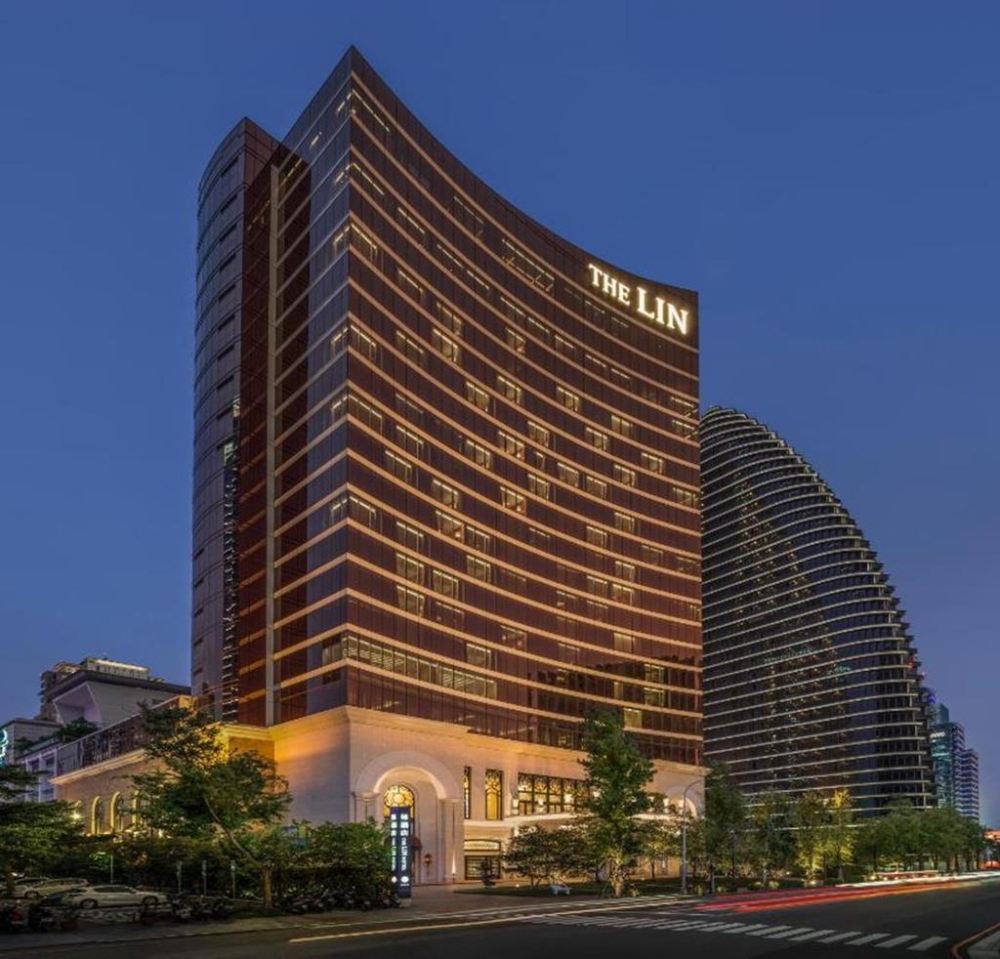 林園婚旅集團耗時10年打造的夢幻酒店,是台中著名地標之一