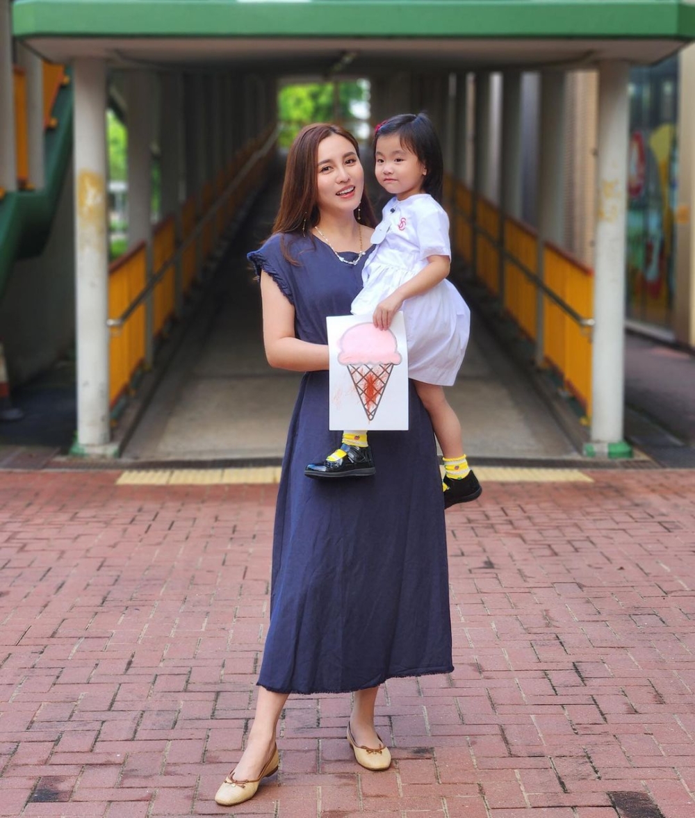 Harper就讀國際英文幼稚園暨幼兒園。