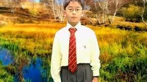 年前「MIRROR」成員Edan（呂爵安）小時候朗誦比賽參賽片段被翻出，網民取笑他從小便浮誇