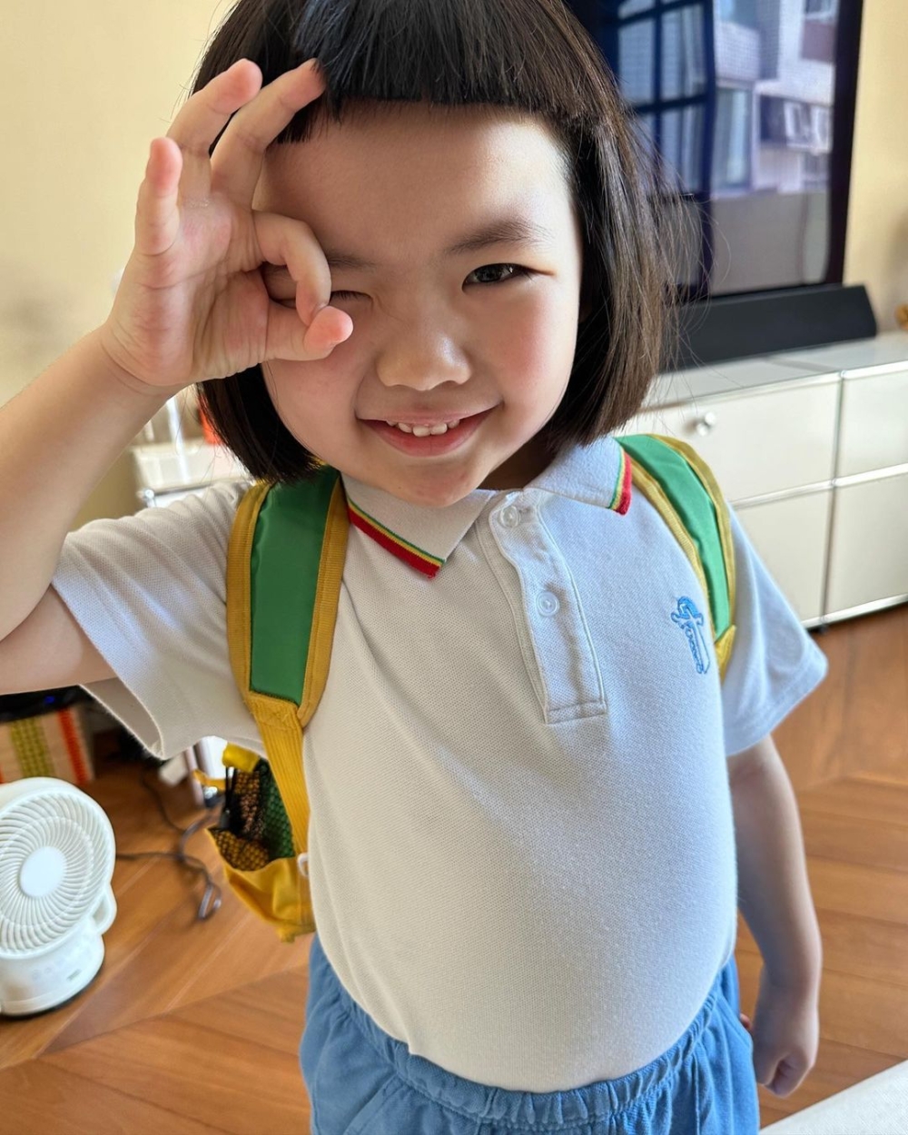 Lucy就讀天主教聖瑪加利大幼稚園，今年升讀K3。