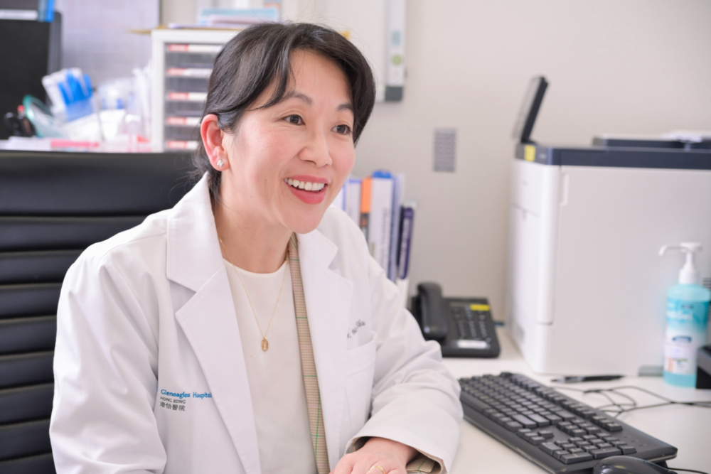 港怡醫院婦產科顧問醫生舒敏欣醫生認為，決定以哪種方法生產前，宜先做好家庭計劃。