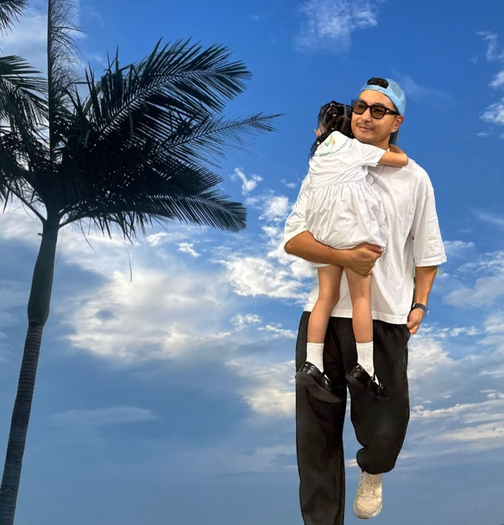 好爸爸陳展鵬不捨女兒學習獨立。