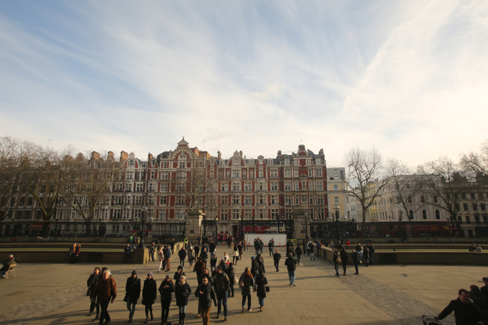 英國大學是否太依賴國際學生呢?