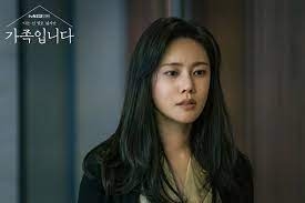 聽到老公的話後,人妻心裏很不舒服。