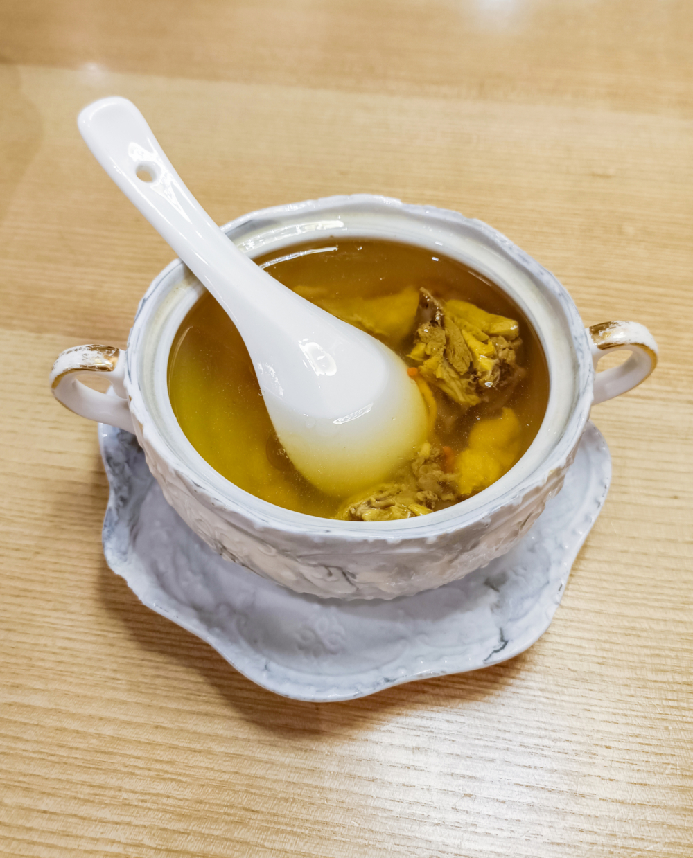 一位女子發帖指想徵收花膠。