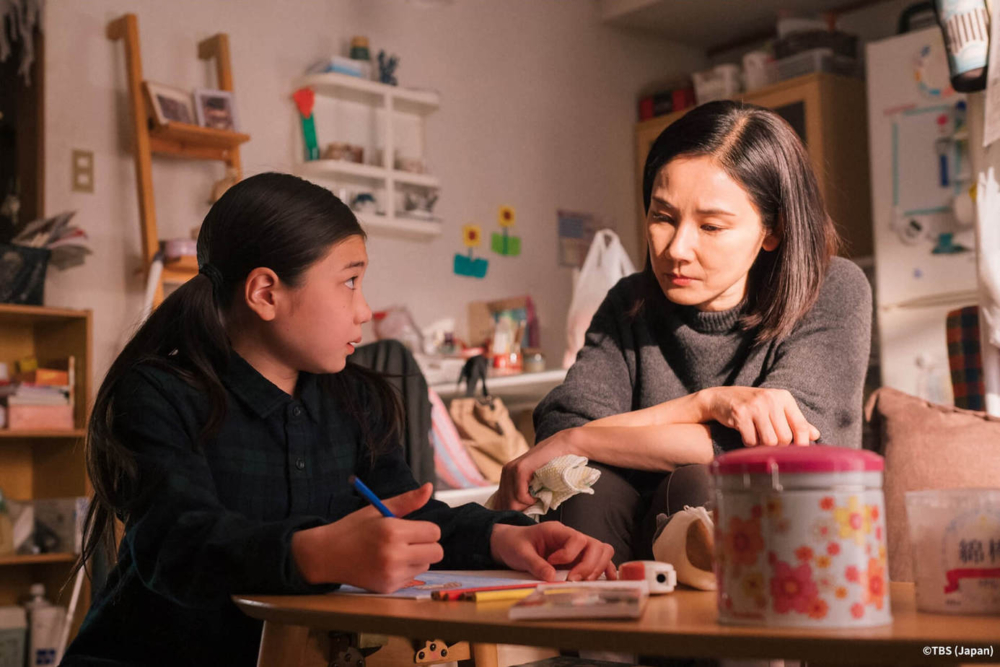 港媽分享小學孩子每天都要完成7到8份功課,壓力很大。