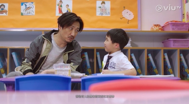 有網民認為：「孩子們並沒有透過你的做法真正學到任何東西」。