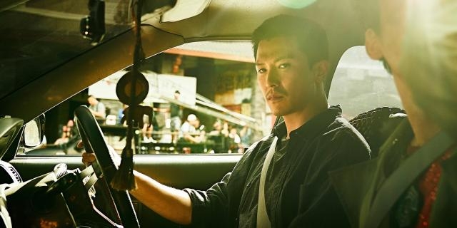 在回家的路上,老公沒主動說一句話。