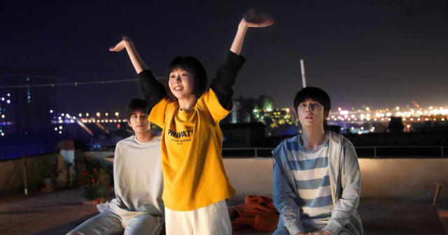 相信很多人也有與自己相差歲數較大的兄弟姐妹。