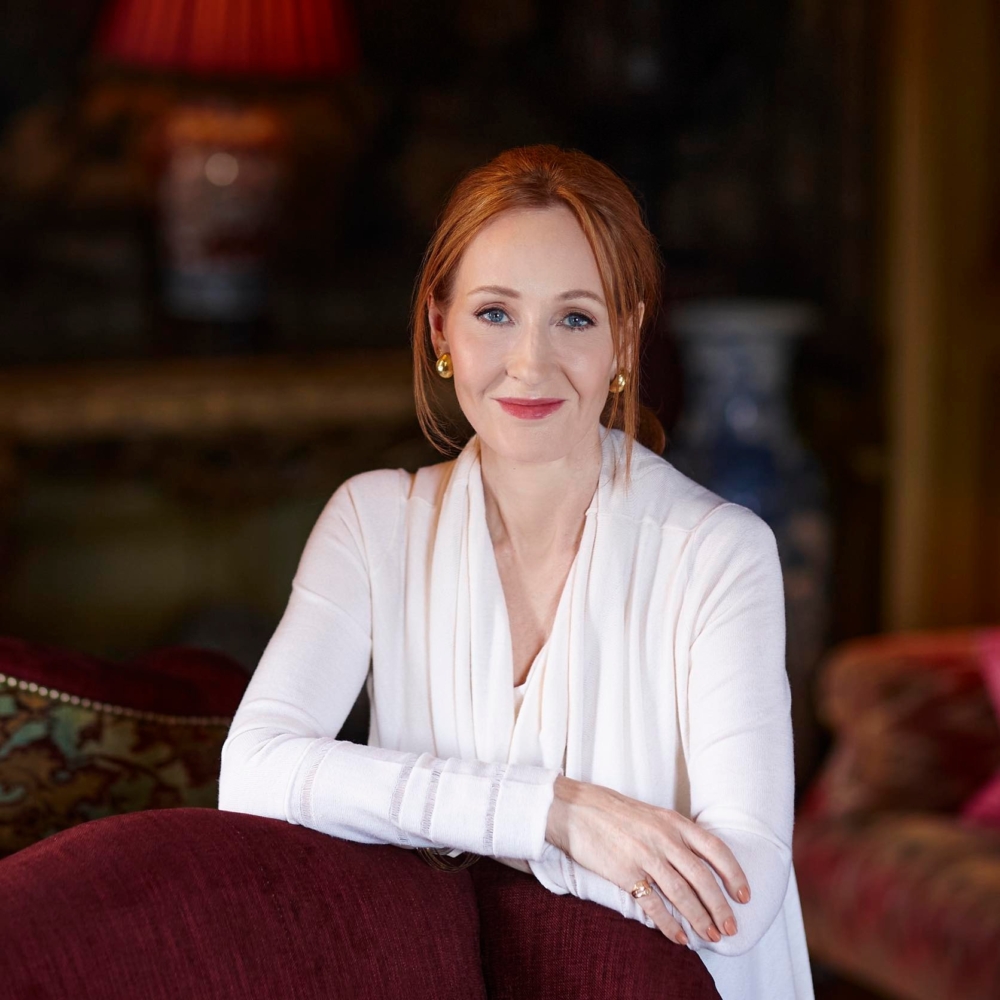 《哈利波特》作者JK羅琳的大學母校University of Exeter將推出魔法與神秘學碩士學位課程。