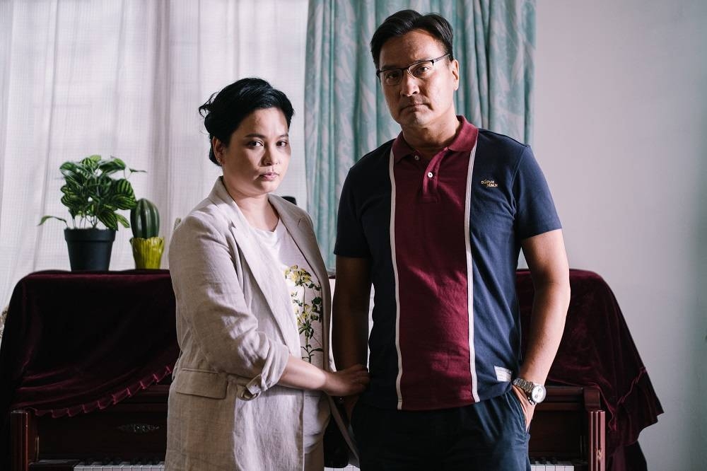 老婆硬迫奶奶搬走。