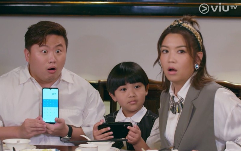 內地一名男孩多次被學校請家長，父母管教也不聽。