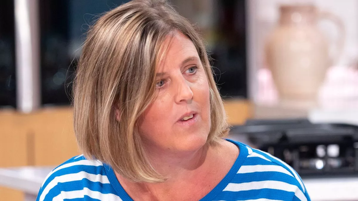 外國一位在職媽媽為自己不訓練女兒如廁行為辯護。