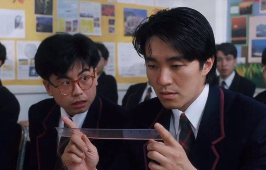 爸爸發現在各科老師辛勤付出和培育下,兒子竟然有時候也能考到及格的成績。