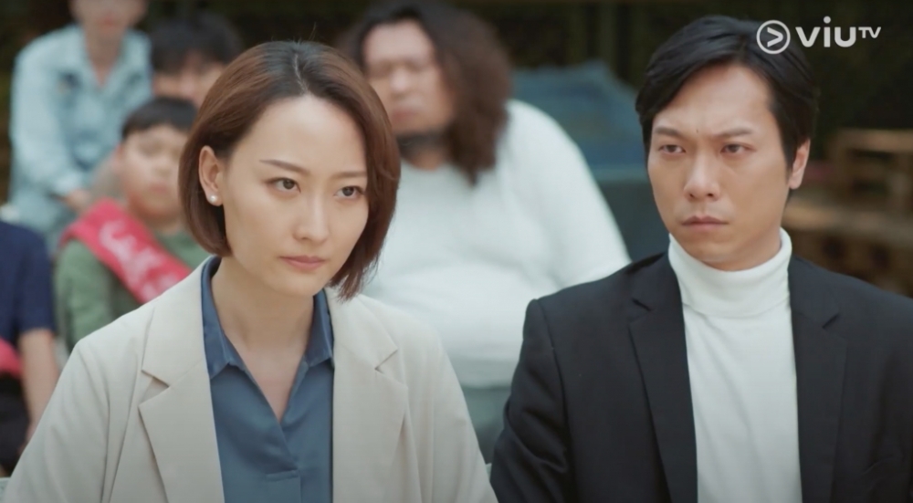 父母譴責巴士司機冷血,妄顧孩子安全。