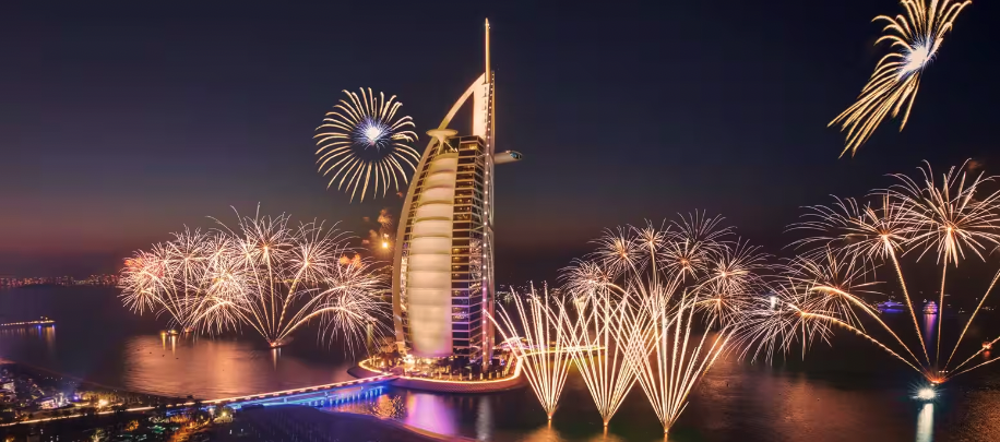 每年跨年盛事，杜拜也會投放大量資金舉辦豪華的煙花匯演。