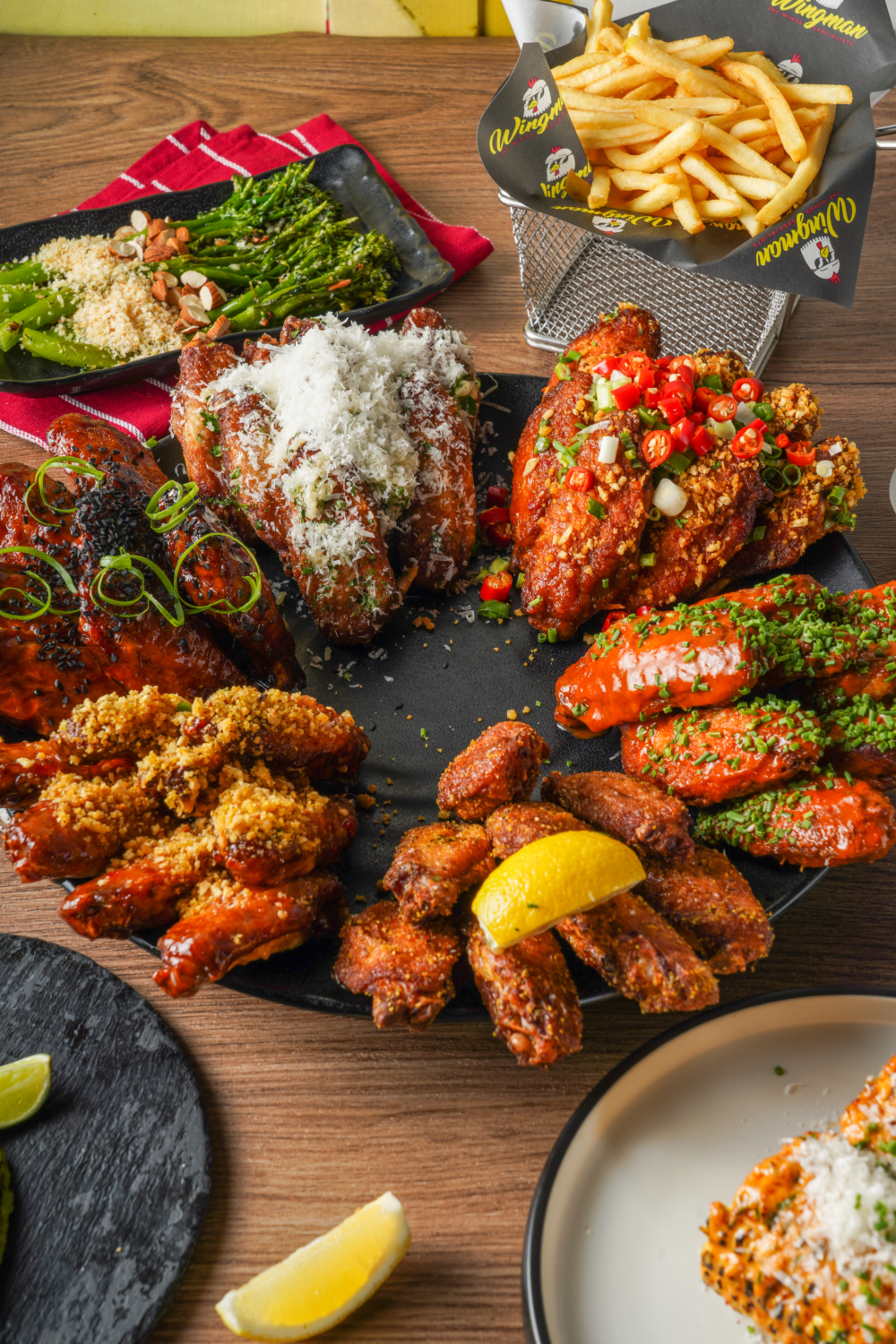 「冬日雪．祭」聖誕美食手作市集精選推介｜Wingman 聖誕特別版雞翼。