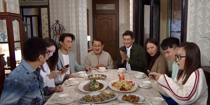 一名網友分享，指媽媽為了讓子女多回家吃飯，推出獎勵措施。