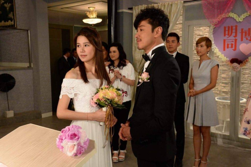 新郎的真情告白純粹感人,全場都沉浸在這份感動中。