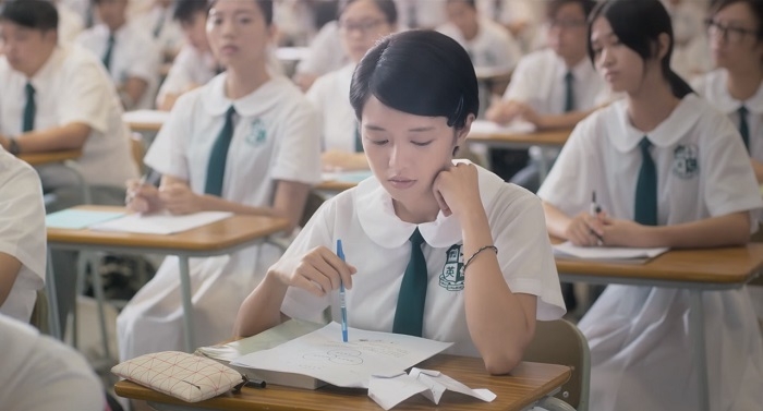 老師指女學生一直有正常上學