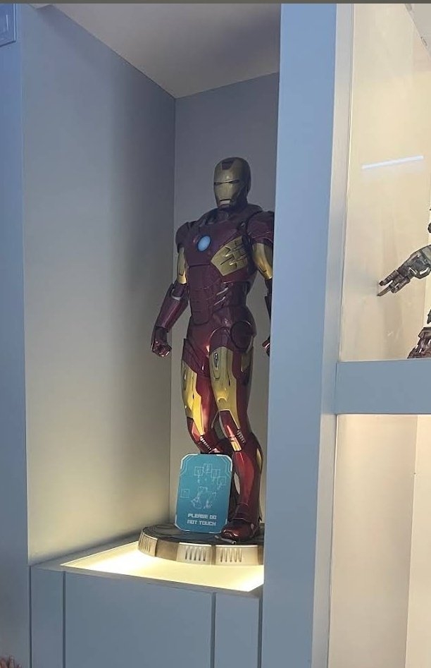 有網民分享模型原本擺放的位置。