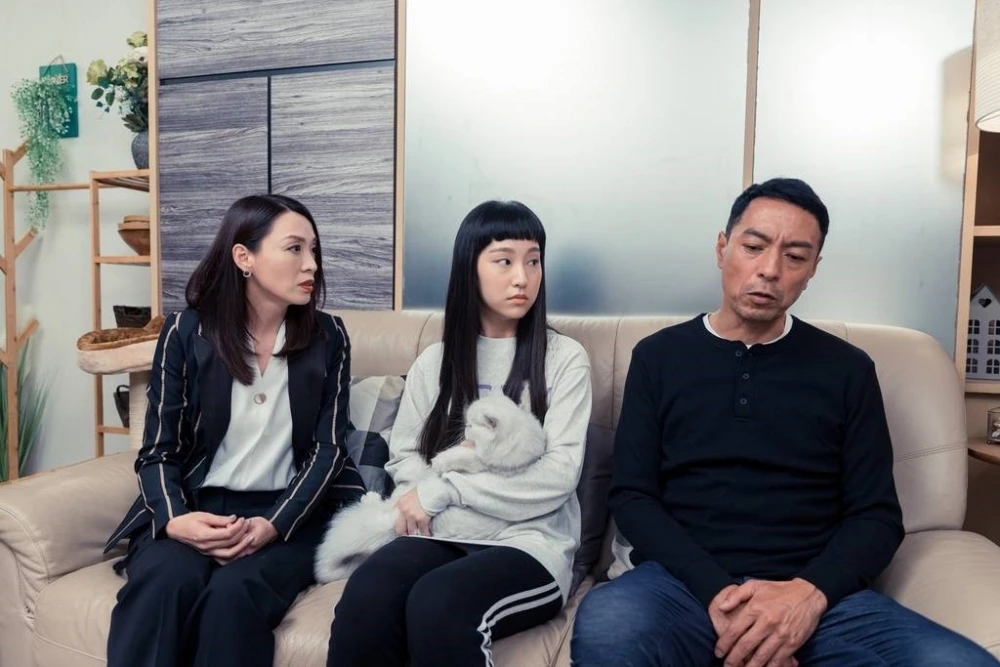 女孩的母親最近總是提醒她，自己無法一直陪在她身邊。