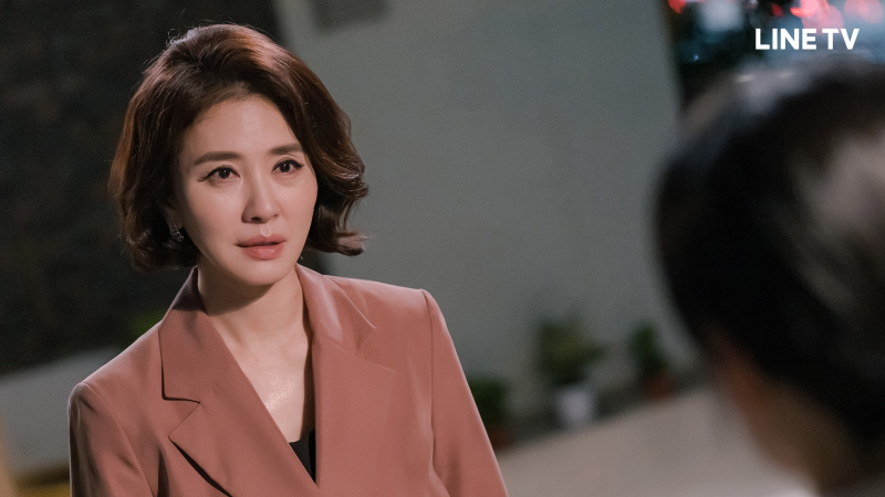 奶奶要求平分新抱的花紅。