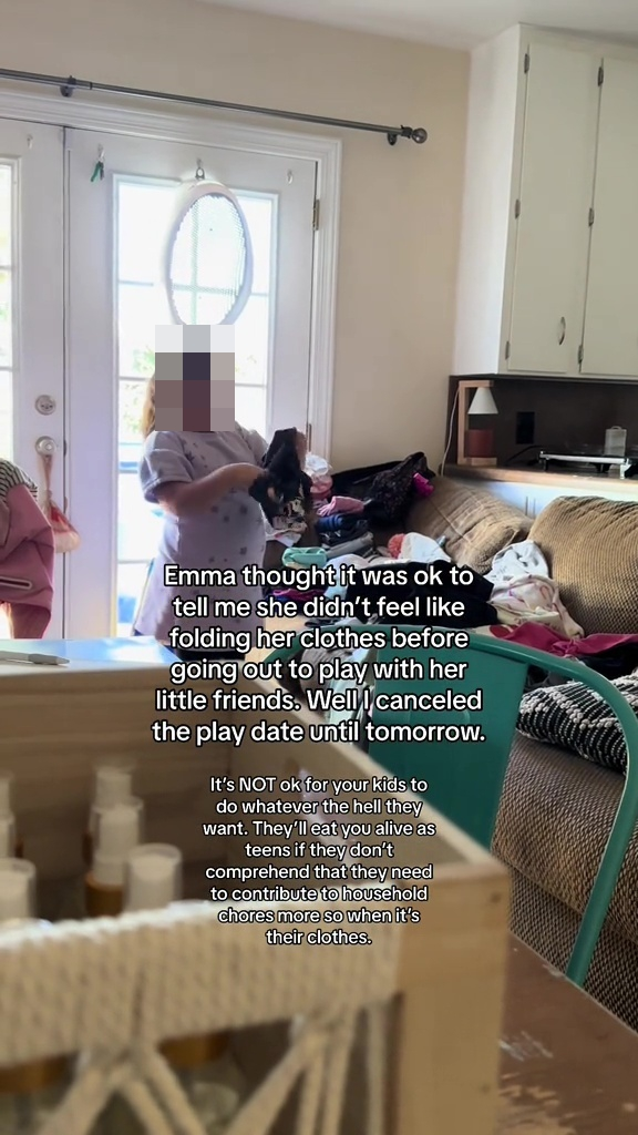 影片中，9歲的女兒正不情願地折疊著洗好的衣服，而Ruth則在記錄她的情況。