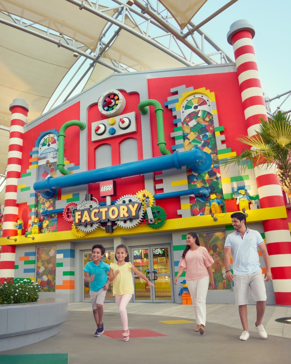 樂園內有超過40項遊樂設施等待大家來挑戰。