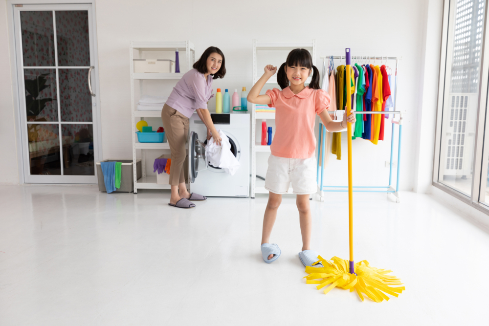 居於英國的家長，比較容易親自照顧孩子