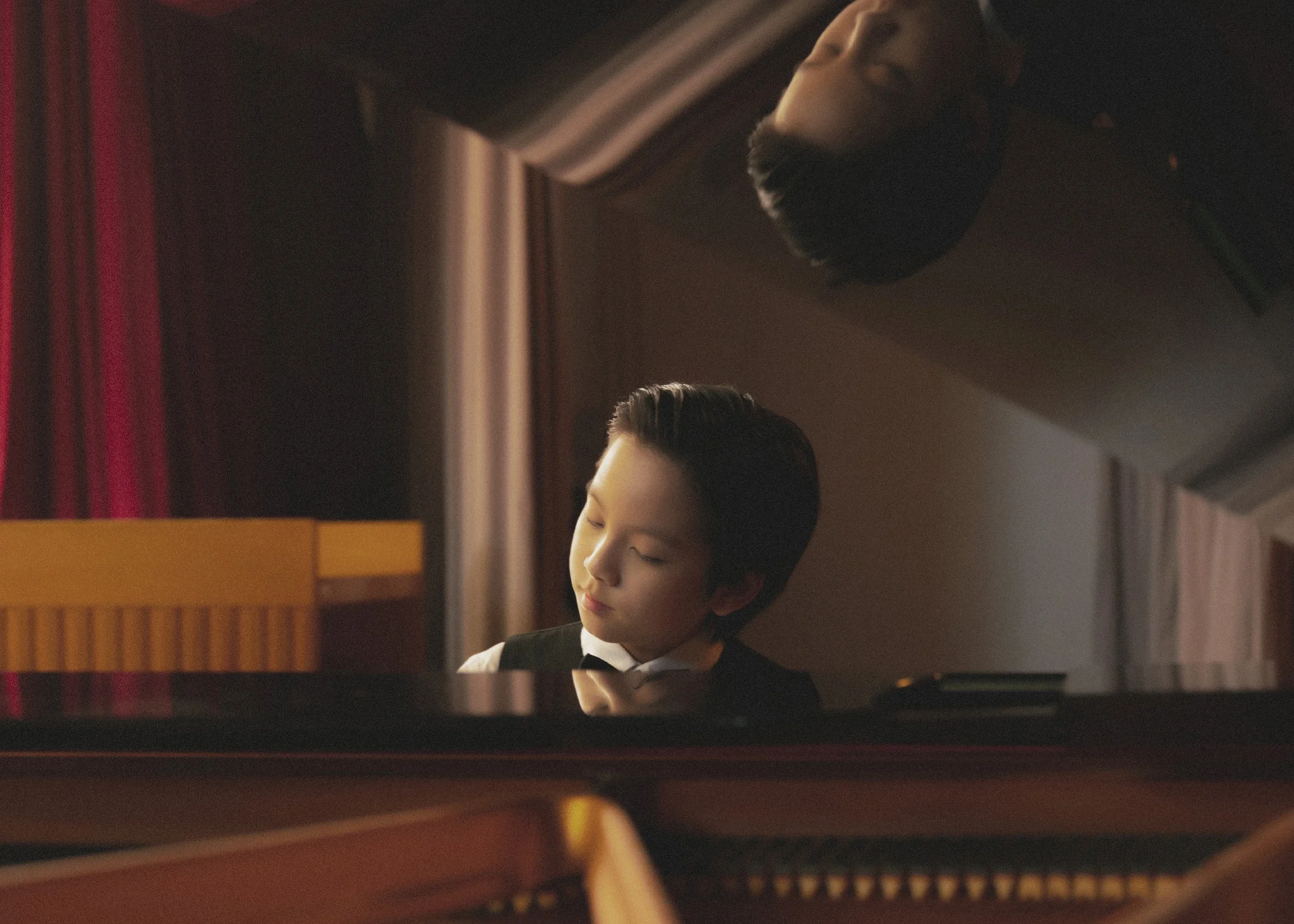 兩兄妹經常參加卓越盃、文化杯等比賽,收獲大量獎項。