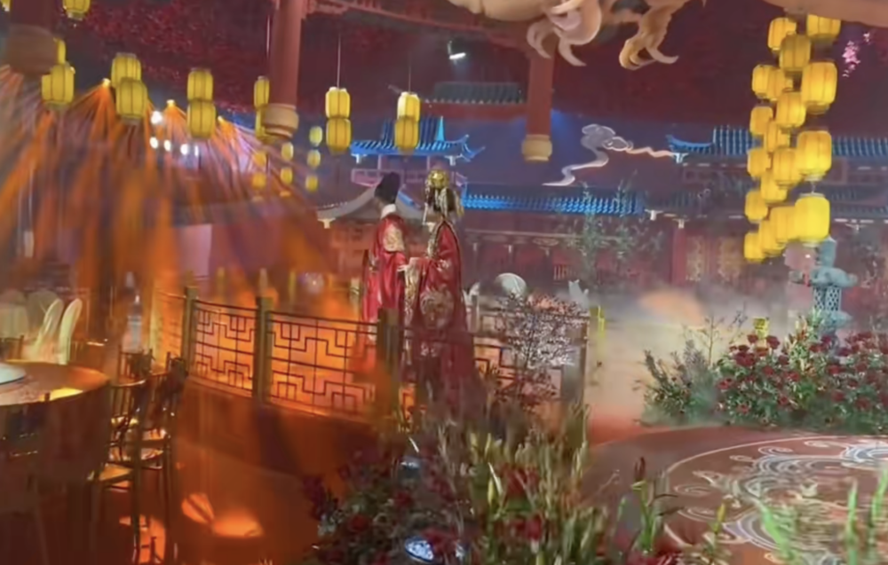 網民感歎自己就是「劉姥姥」。