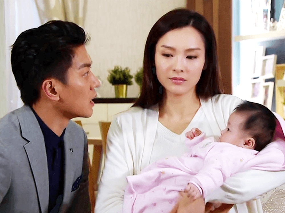 Sophie表示，當BB一直被抱著時，他就會習慣這種舒適感。