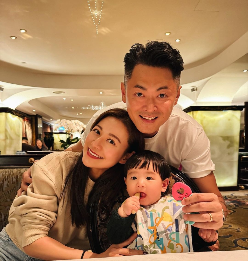 江若琳(Elanne)與老公蕭唯展去年6月誕下兒子「BB包」。